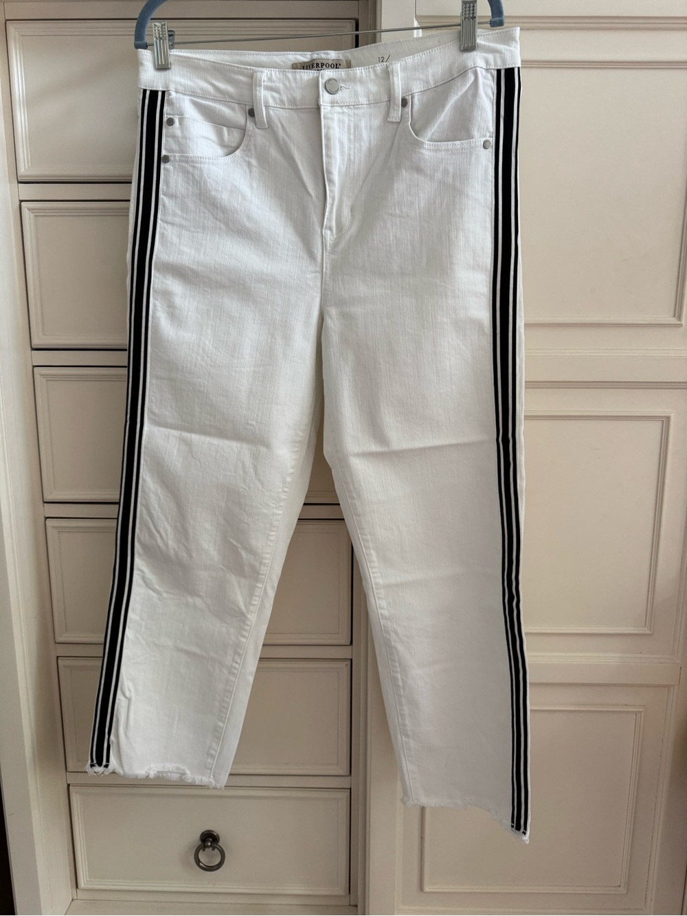 Liverpool Cropped Straight White Women's Jeans with Black Side Stripes